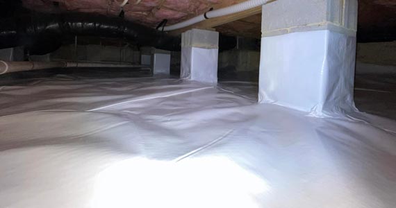 Encapsulated crawl space